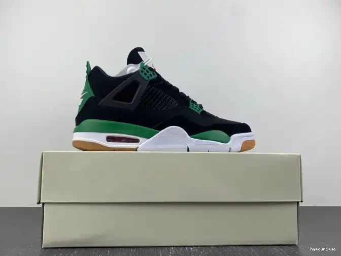 HYPE Jordan 4 SB DR5415-030 Retro 0512